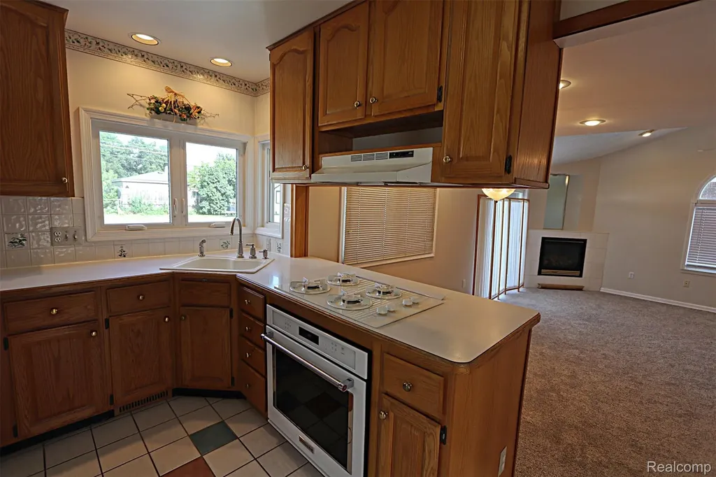 6964 Norborne Avenue Dearborn Heights City MI 48127