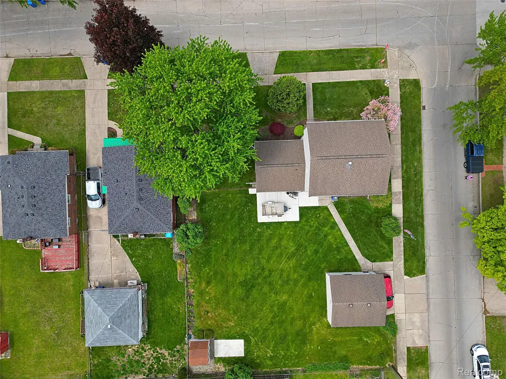 6964 Norborne Avenue Dearborn Heights City MI 48127