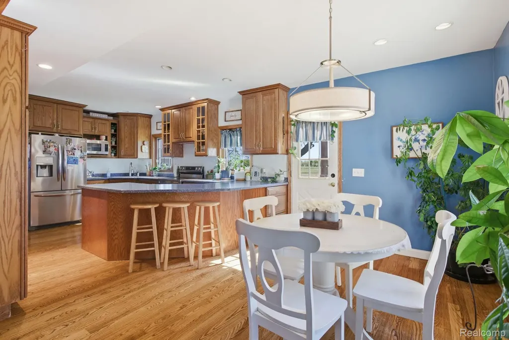 14104 Carleton West Road Exeter Township MI 48117