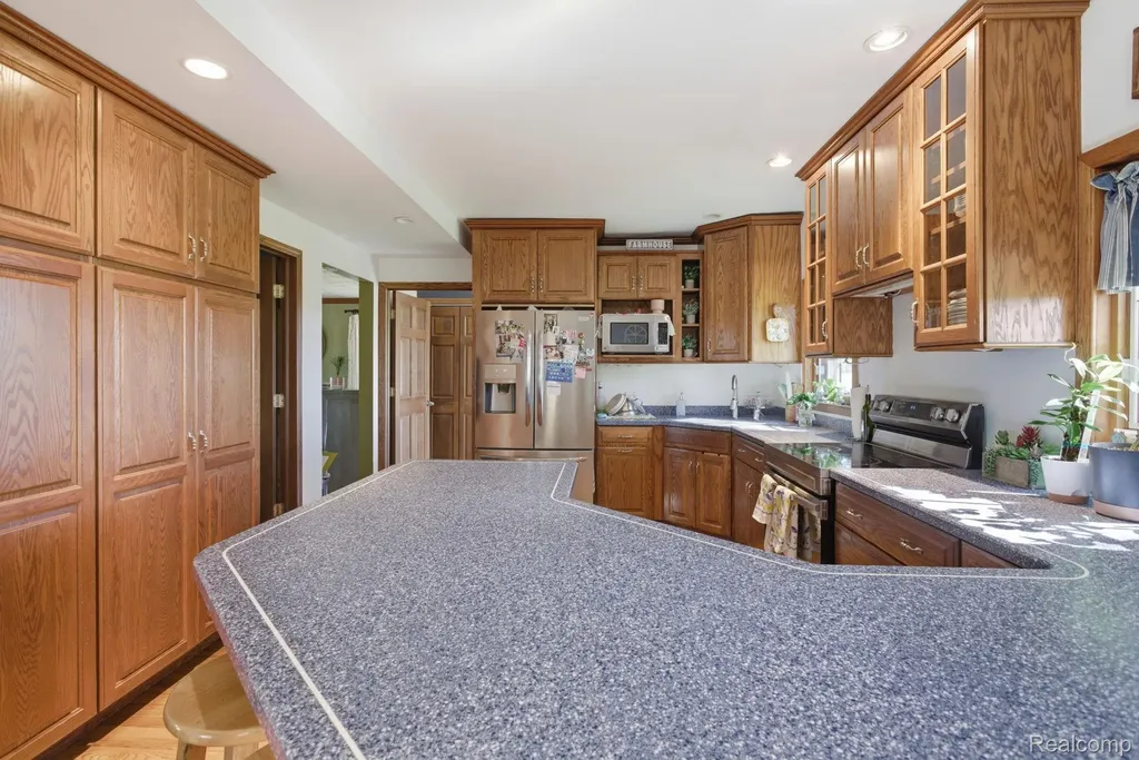 14104 Carleton West Road Exeter Township MI 48117