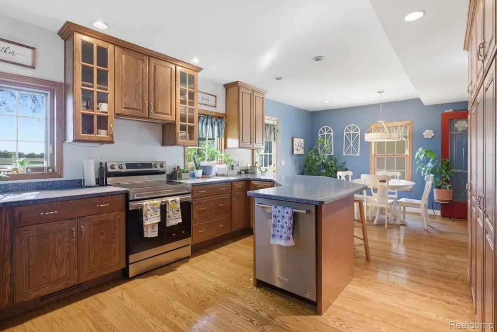 14104 Carleton West Road Exeter Township MI 48117