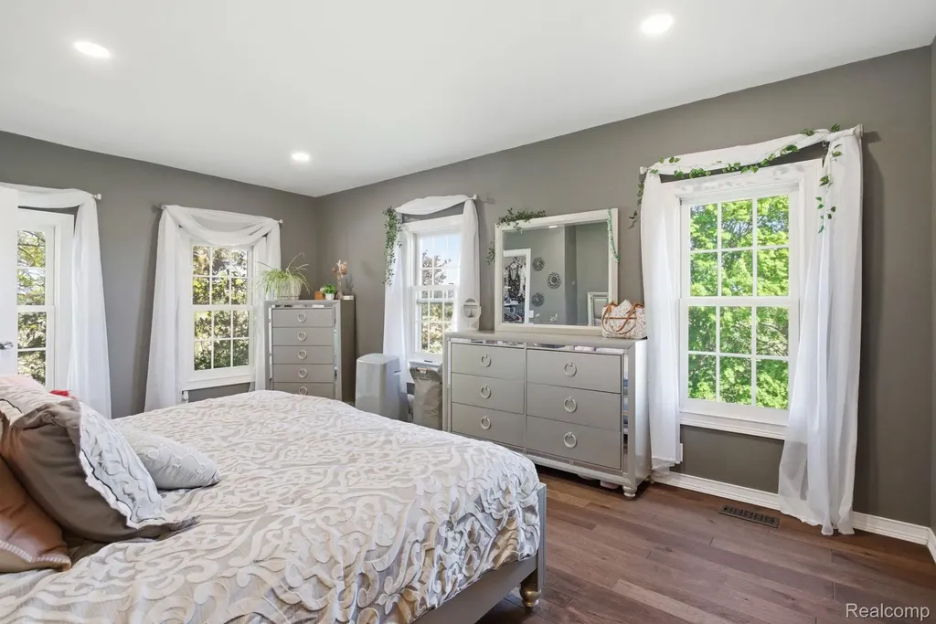 14104 Carleton West Road Exeter Township MI 48117