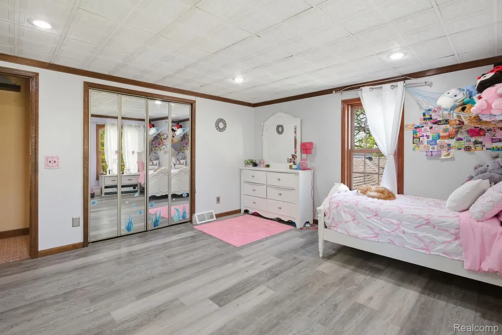 14104 Carleton West Road Exeter Township MI 48117