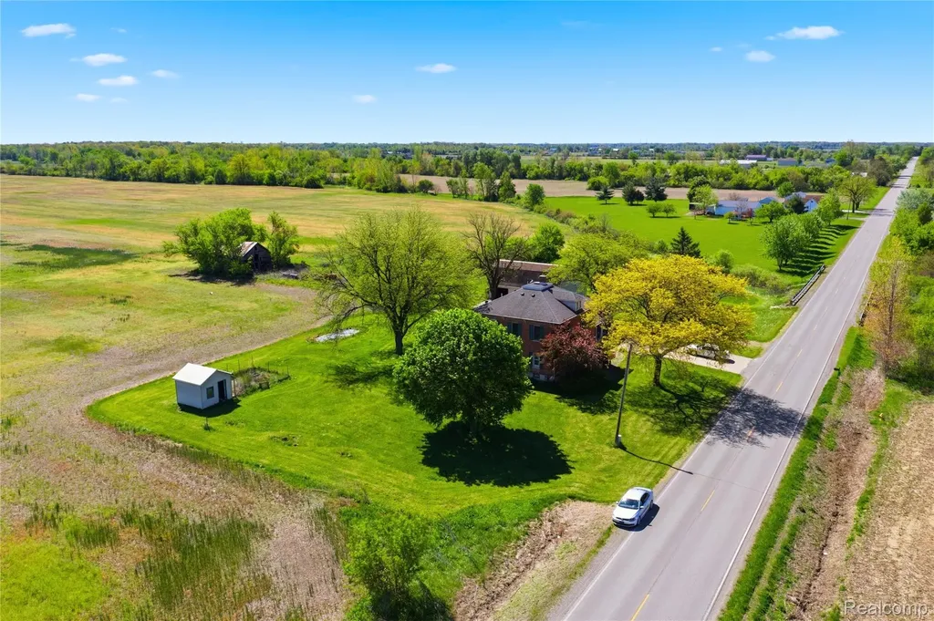 14104 Carleton West Road Exeter Township MI 48117