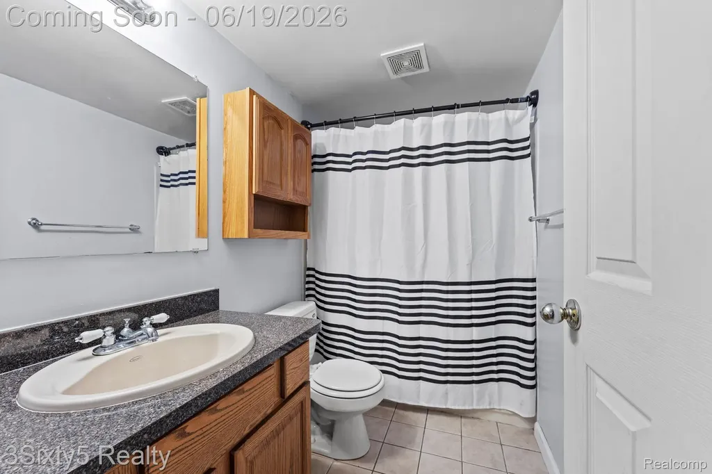 1756 Fort Street Trenton City MI 48183