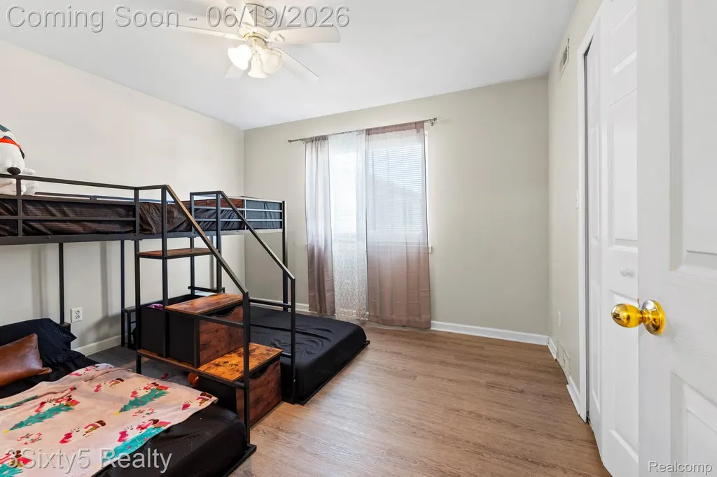 1756 Fort Street Trenton City MI 48183