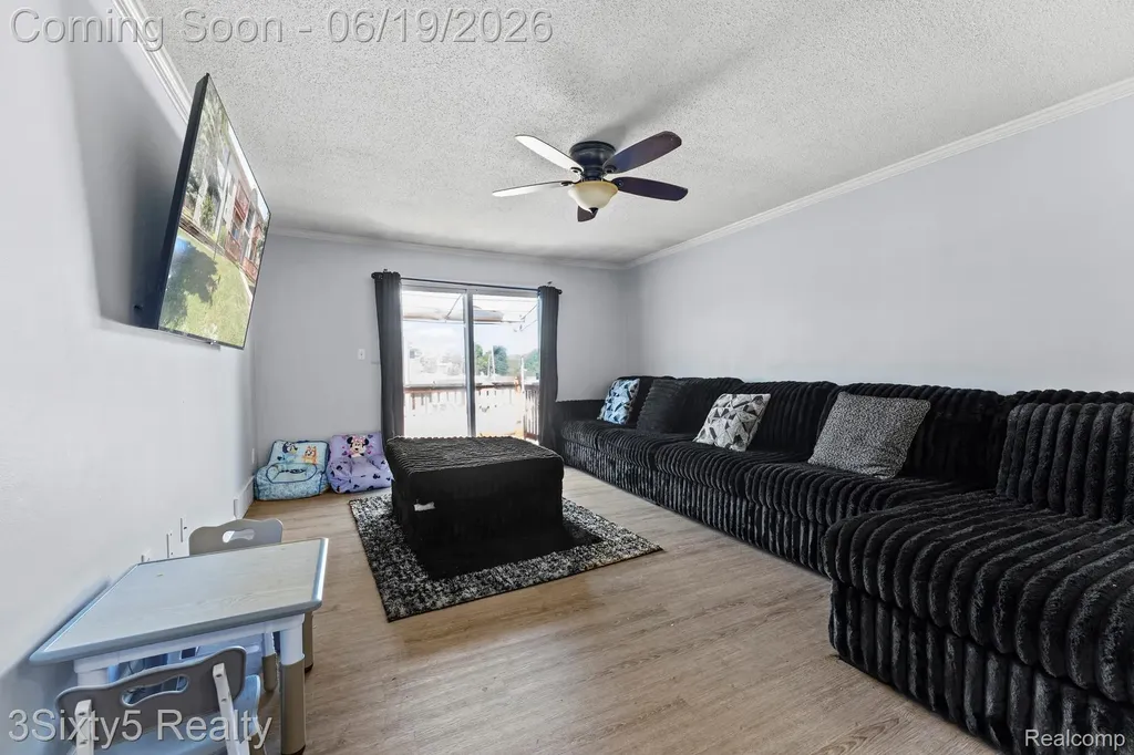 1756 Fort Street Trenton City MI 48183
