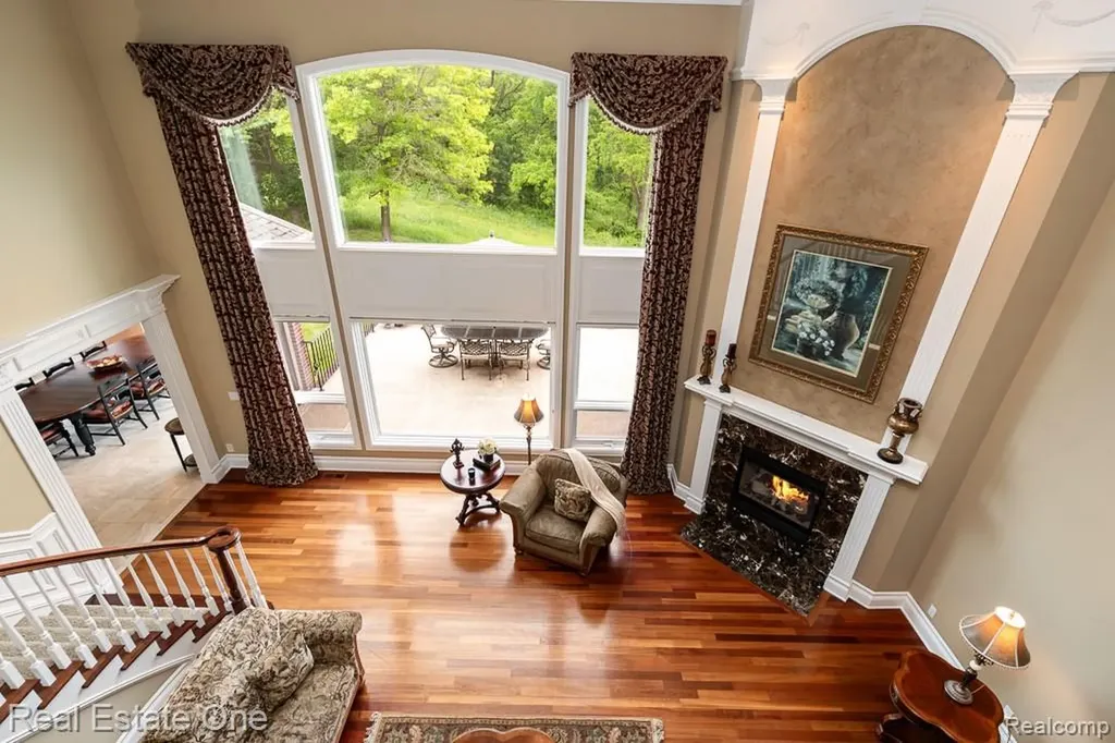 2737 Pebble Beach Drive Oakland Charter Township MI 48363