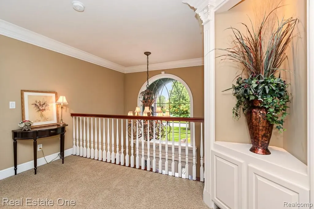 2737 Pebble Beach Drive Oakland Charter Township MI 48363