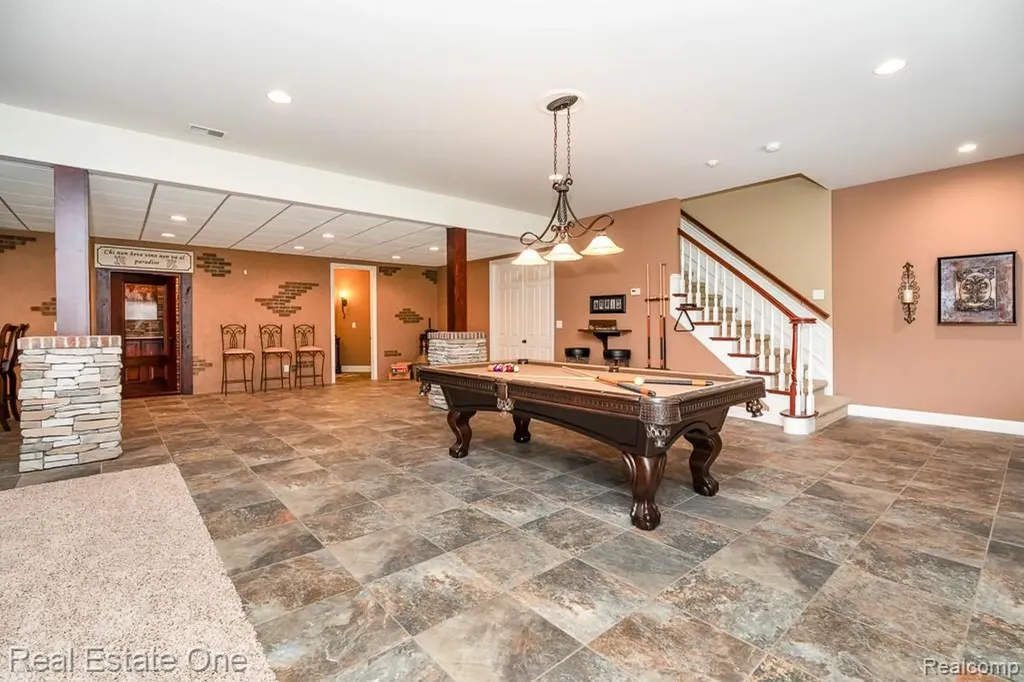 2737 Pebble Beach Drive Oakland Charter Township MI 48363