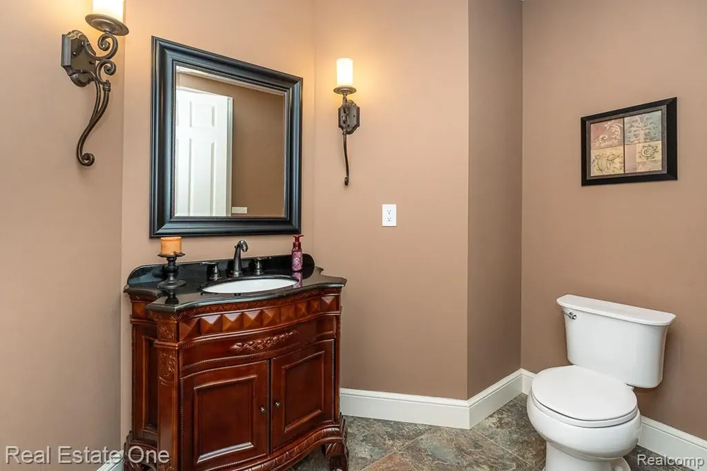 2737 Pebble Beach Drive Oakland Charter Township MI 48363