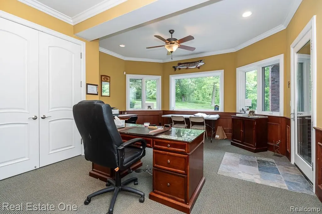 2737 Pebble Beach Drive Oakland Charter Township MI 48363