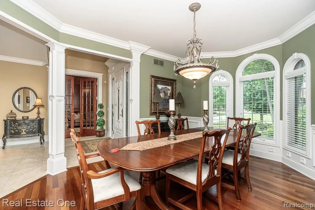 2737 Pebble Beach Drive Oakland Charter Township MI 48363