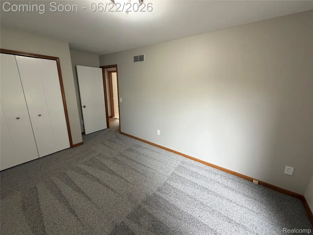 35284 Vito Drive Sterling Heights City MI 48310