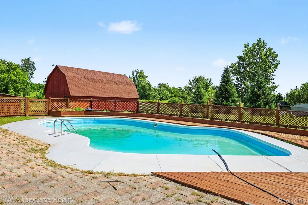 3585 Clark Road Dewitt Charter Township MI 48808