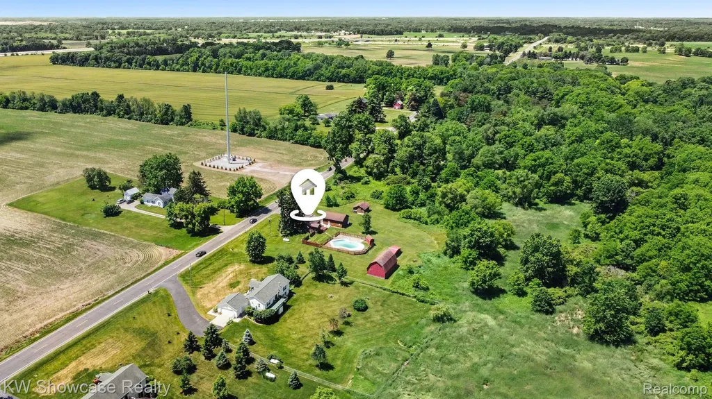 3585 Clark Road Dewitt Charter Township MI 48808