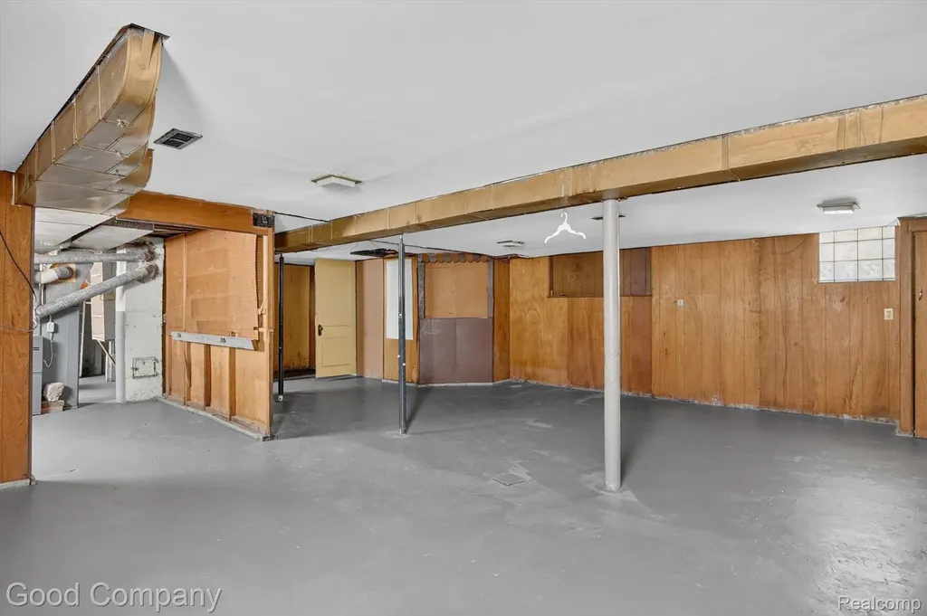 15045 Quincy Street Detroit City MI 48238