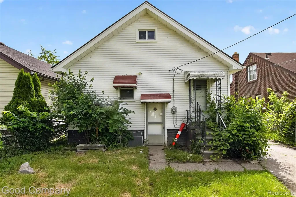 15045 Quincy Street Detroit City MI 48238