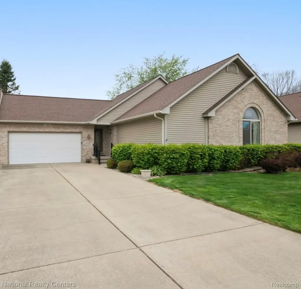 7221 Hawthorne Circle Atlas Township MI 48438
