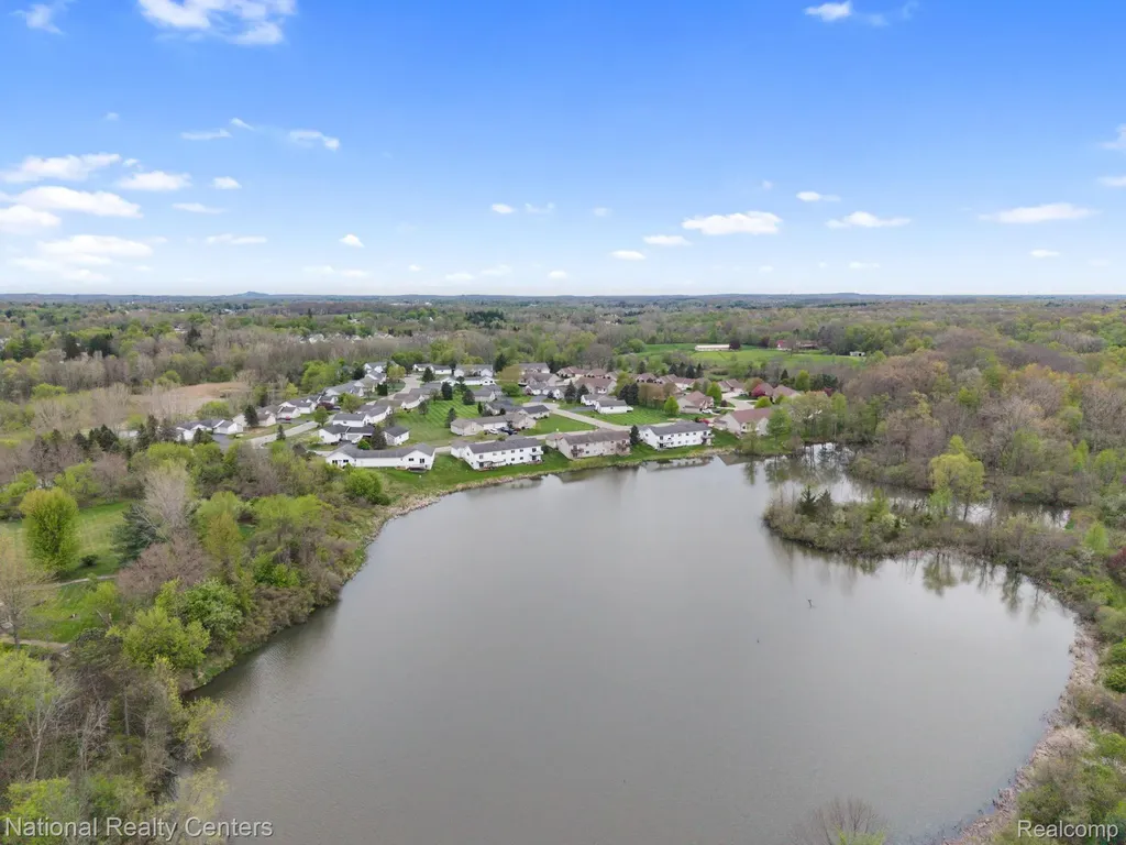 7221 Hawthorne Circle Atlas Township MI 48438