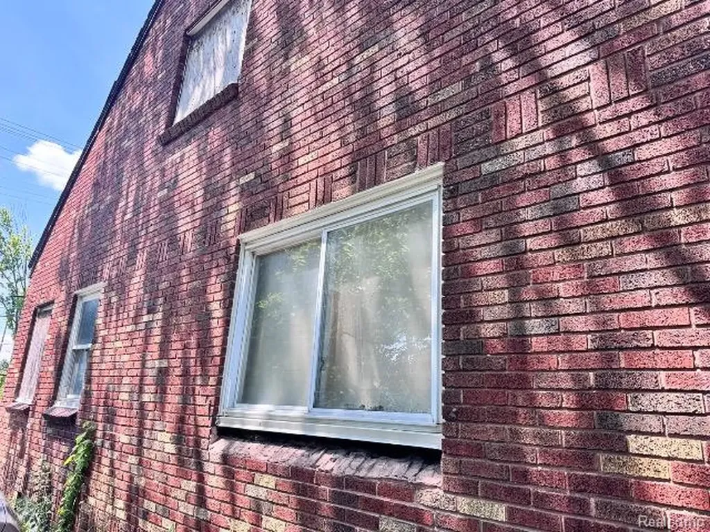 9619 Everts Street Detroit City MI 48224