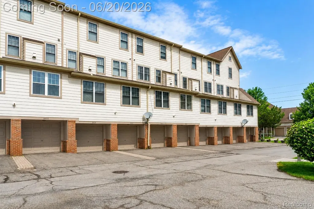 50119 Harding Street Canton Charter Township MI 48188