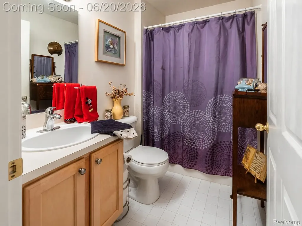 50119 Harding Street Canton Charter Township MI 48188