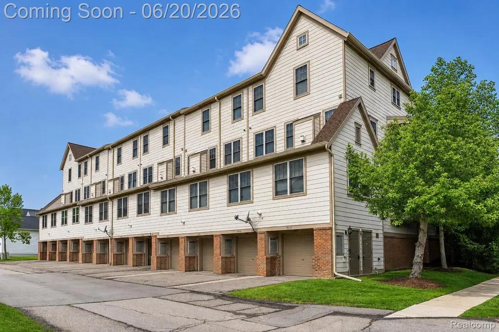 50119 Harding Street Canton Charter Township MI 48188