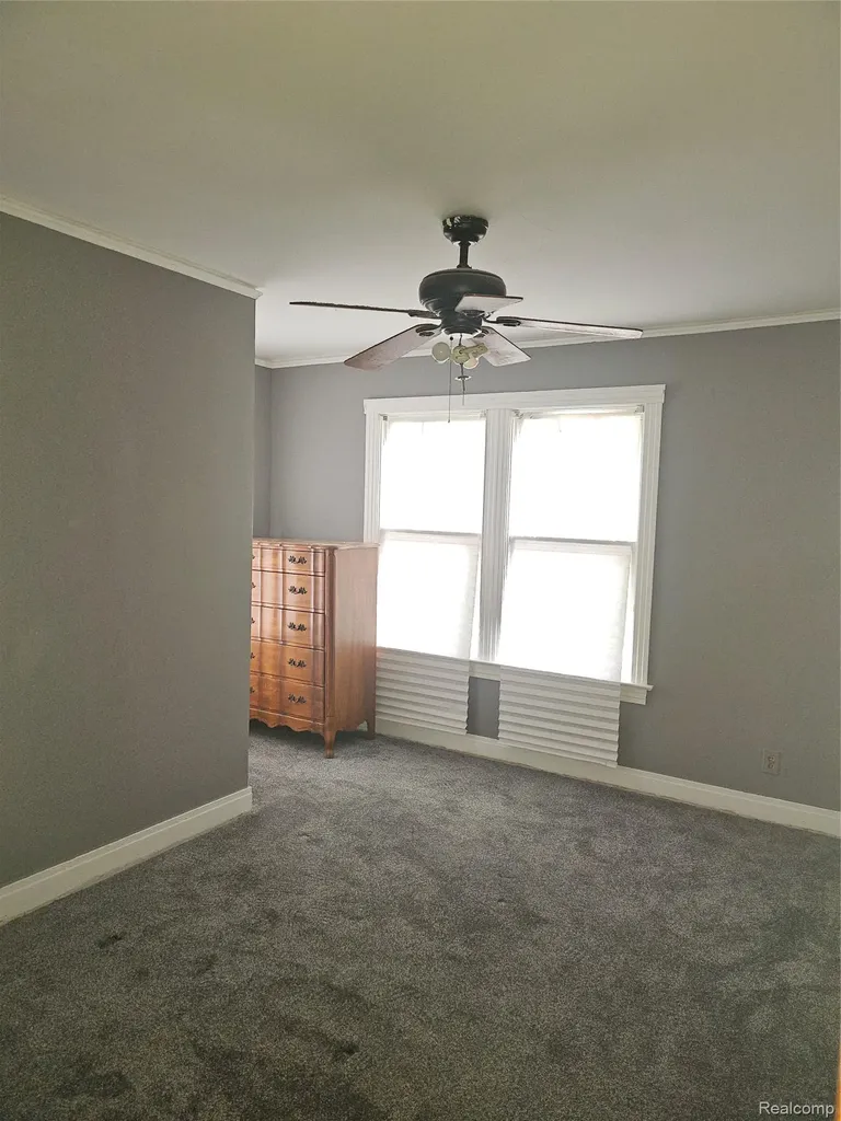 18071 Pennington Drive Detroit City MI 48221