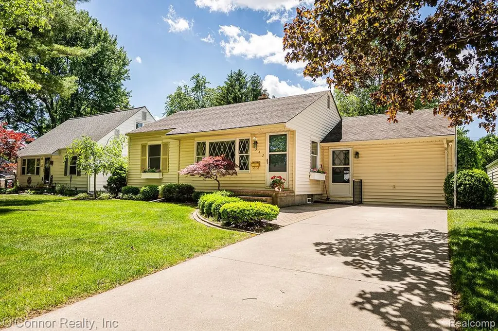 1342 Minnesota Avenue Marysville City MI 48040