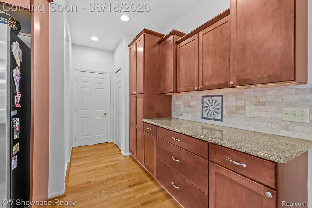 5580 Birch Lane Springfield Charter Township MI 48350