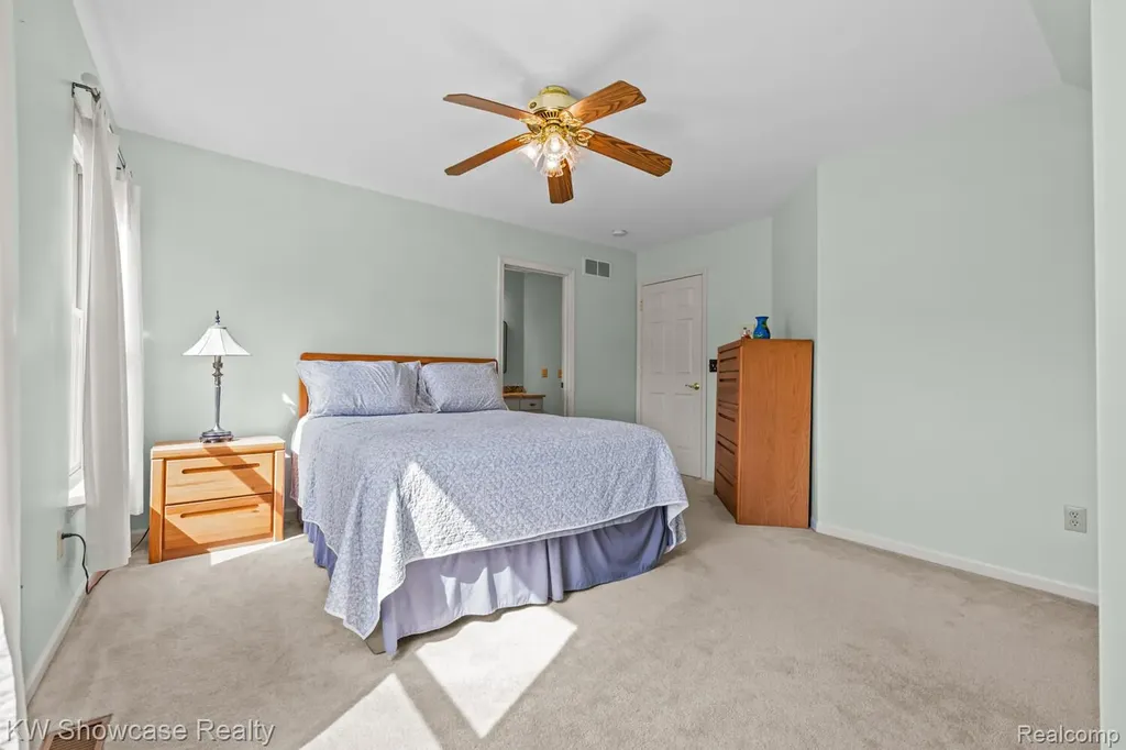 5580 Birch Lane Springfield Charter Township MI 48350
