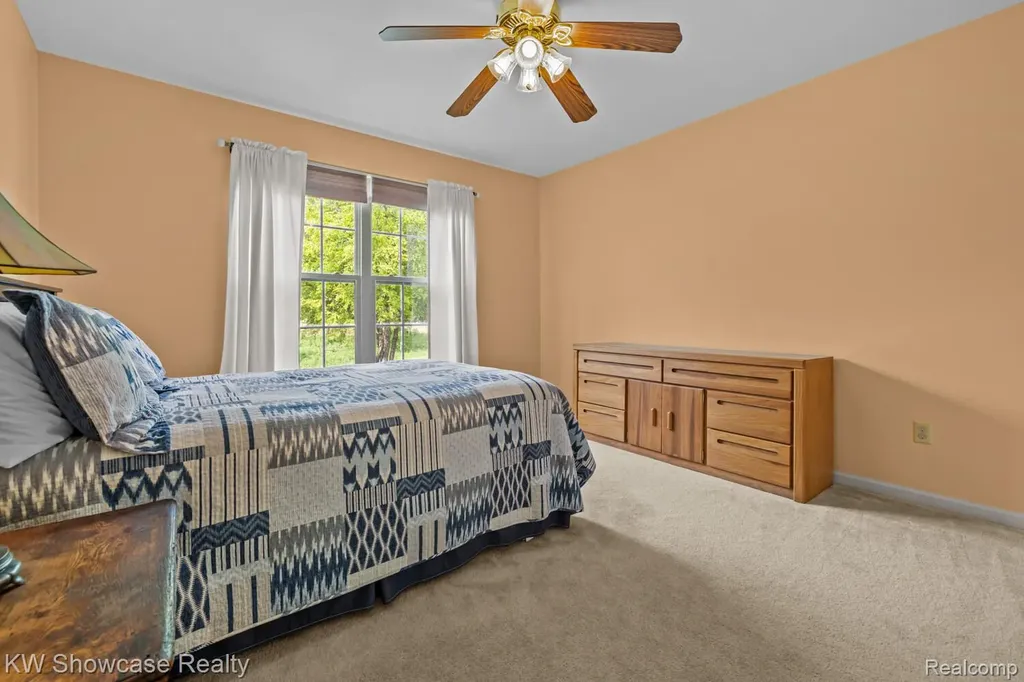 5580 Birch Lane Springfield Charter Township MI 48350
