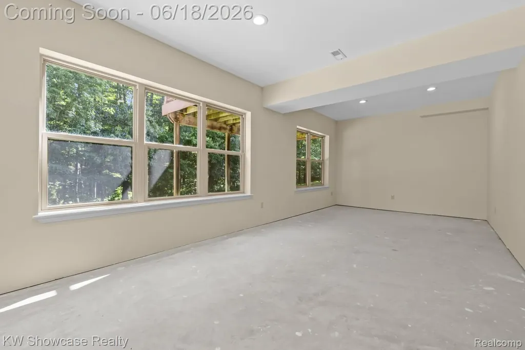 5580 Birch Lane Springfield Charter Township MI 48350