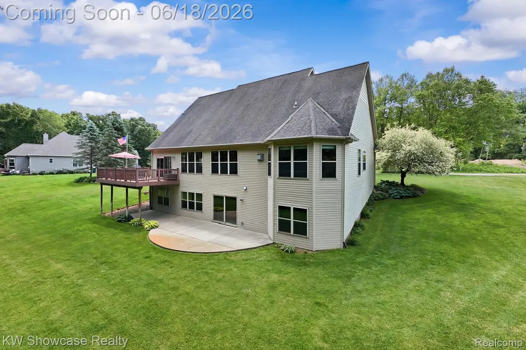 5580 Birch Lane Springfield Charter Township MI 48350