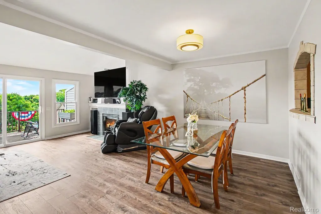 678 Summit Ridge Drive Milford Village MI 48381