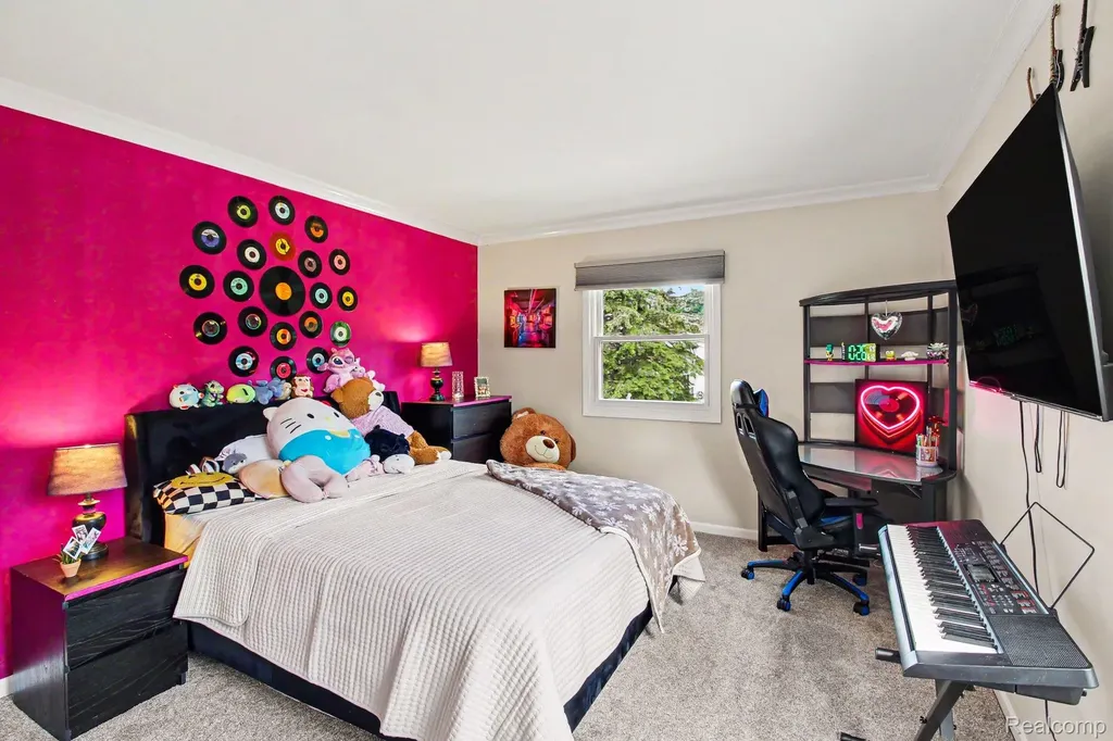 678 Summit Ridge Drive Milford Village MI 48381