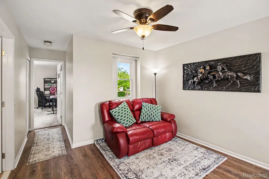 678 Summit Ridge Drive Milford Village MI 48381