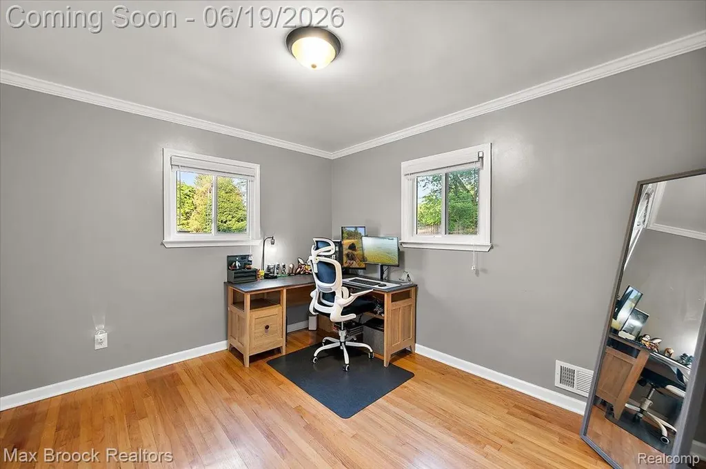 737 Panorama Drive Milford Village MI 48381