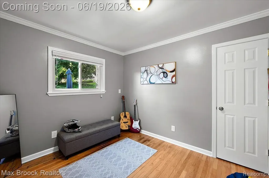 737 Panorama Drive Milford Village MI 48381