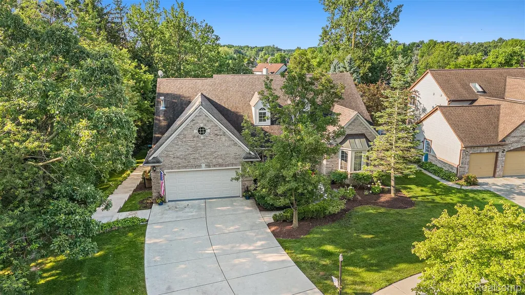 South Lyon City MI, 836 Townsend Drive