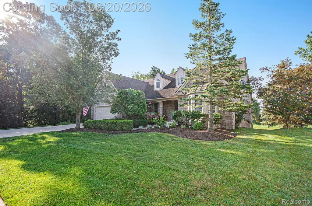 836 Townsend Drive South Lyon City MI 48178
