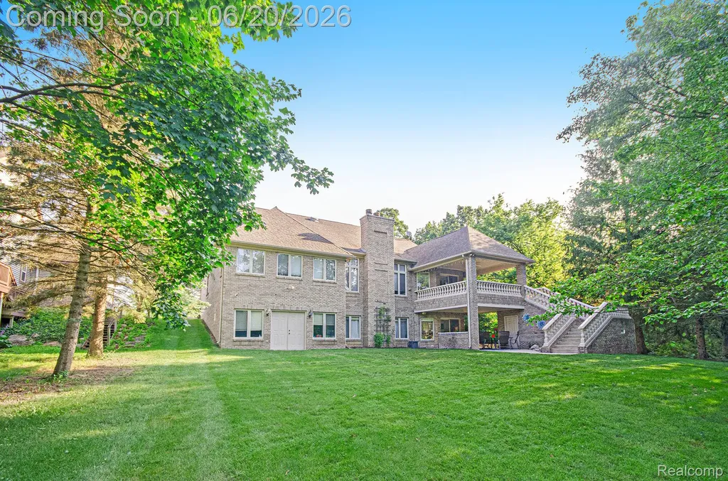 836 Townsend Drive South Lyon City MI 48178