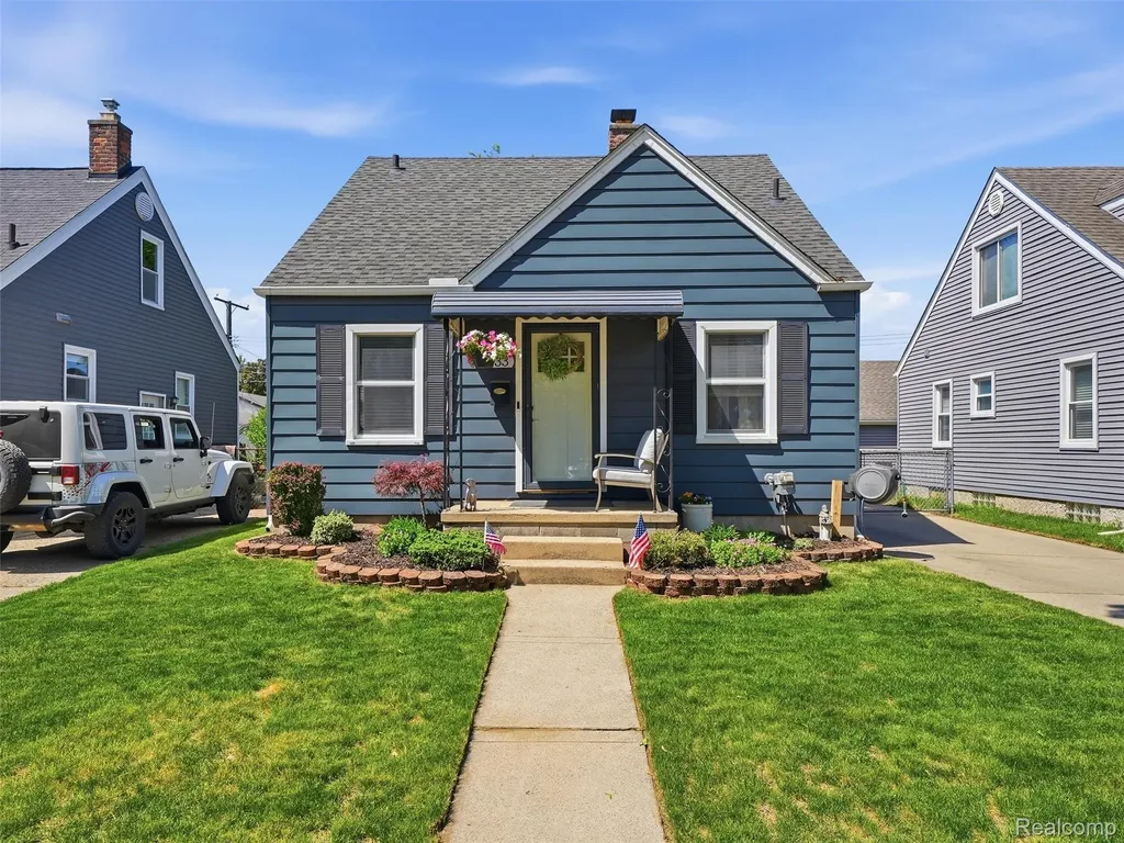 433 Dewey Street Royal Oak City MI 48067