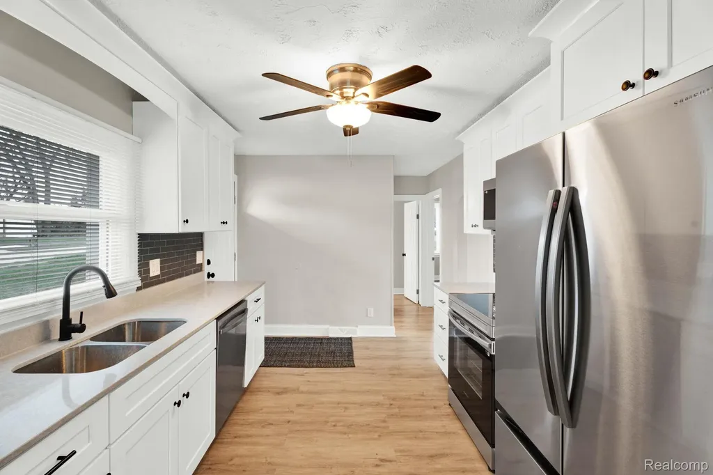 2121 Chesley Drive Sterling Heights City MI 48310
