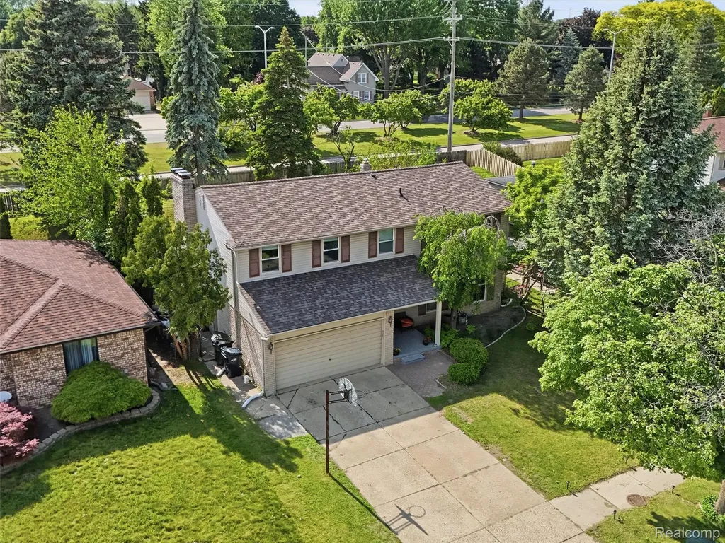 13615 Brookside Drive Sterling Heights City MI 48313