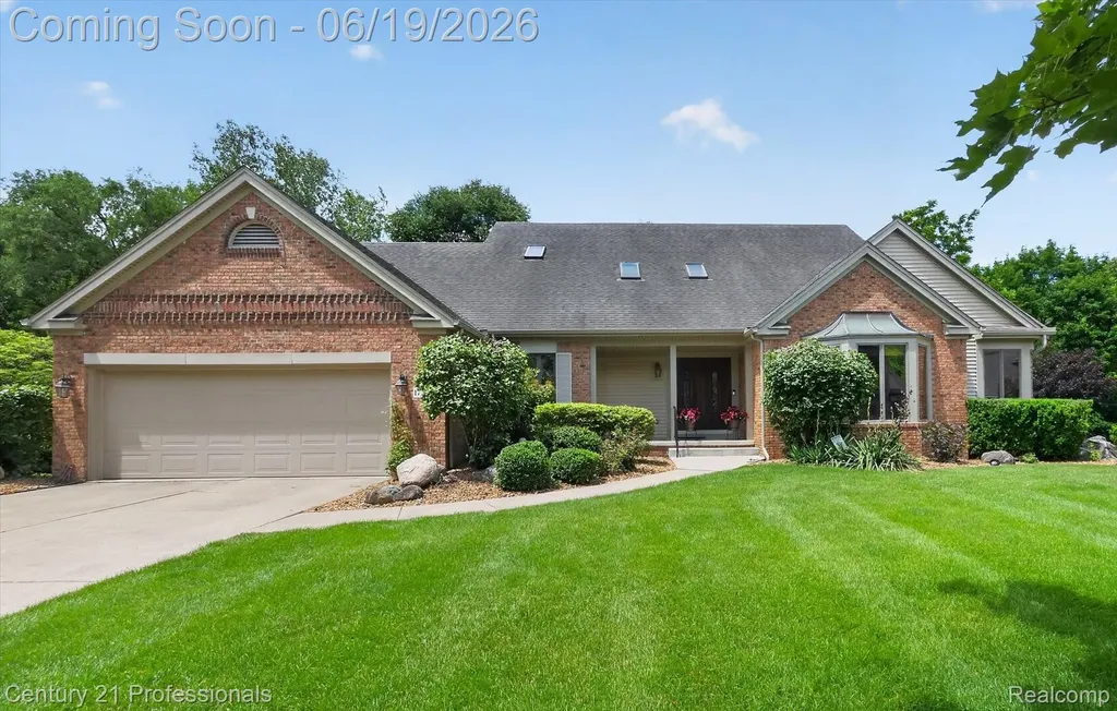 17517 Ellen Drive Livonia City MI 48152