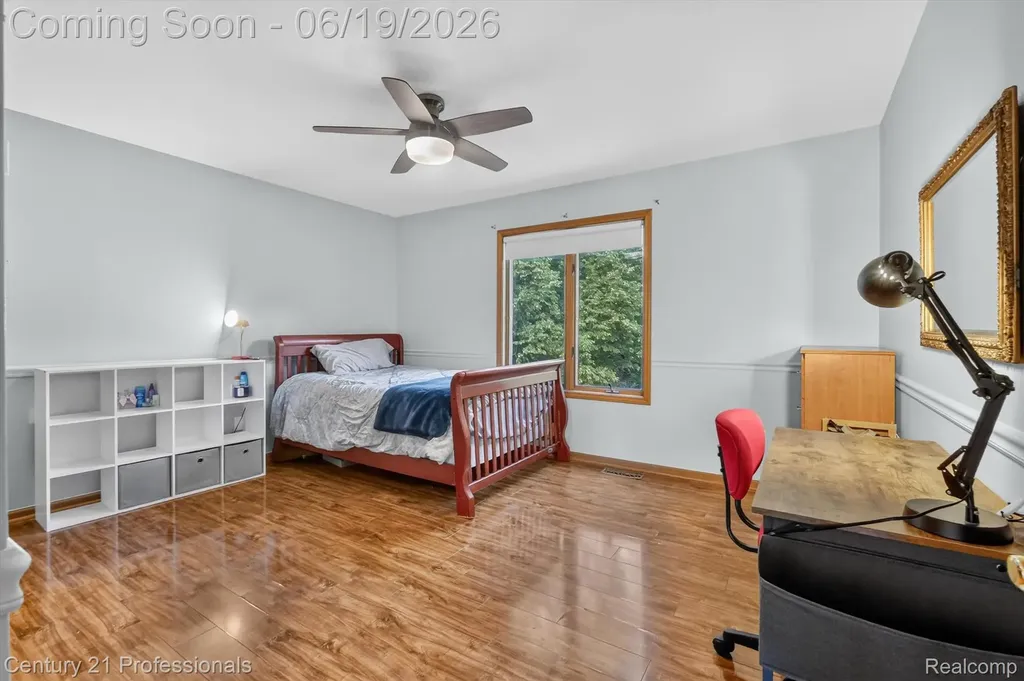 17517 Ellen Drive Livonia City MI 48152