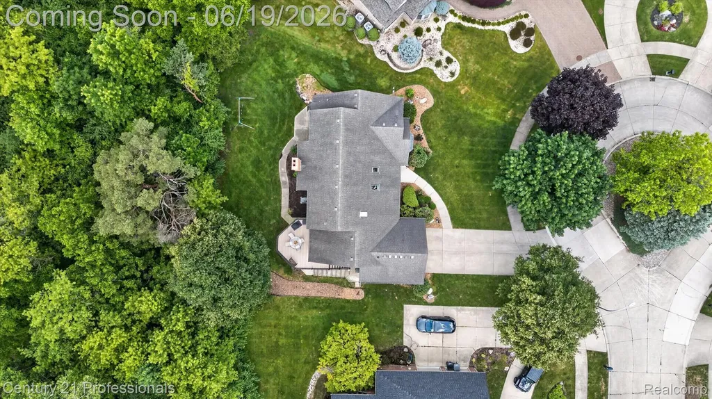 17517 Ellen Drive Livonia City MI 48152