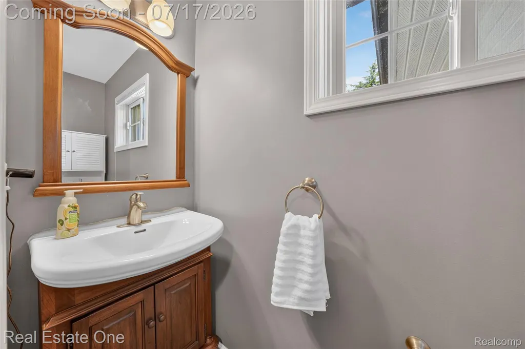 3443 Valley Brook Lane Brighton Township MI 48114